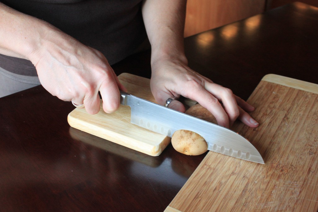 Cutting hasselback